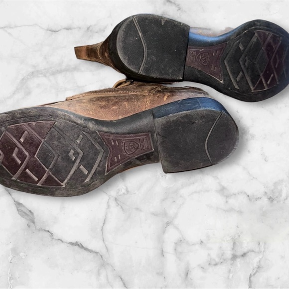 Ariat  Heritage  Boots - Picture 2 of 9